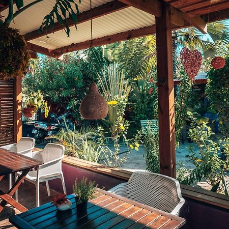 ラ・サリーヌ・レ・バン Le Vacoa Bed & Breakfast エクステリア 写真